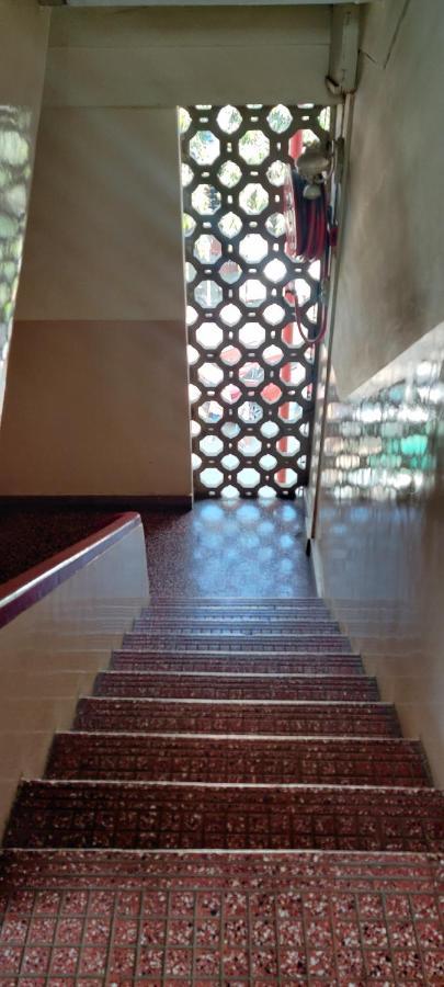 Solanki Guest House كولهابور المظهر الخارجي الصورة