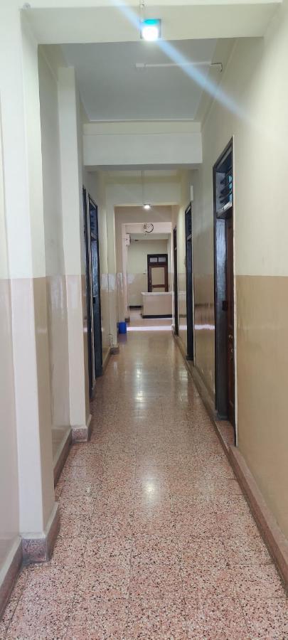 Solanki Guest House كولهابور المظهر الخارجي الصورة