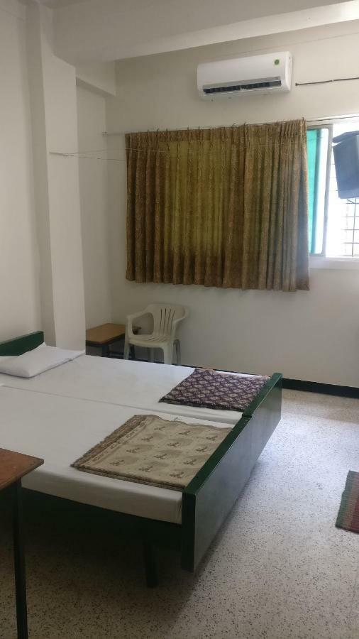 Solanki Guest House كولهابور المظهر الخارجي الصورة